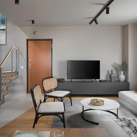 Colmo S Hidromasaznom Kadom Apartman *