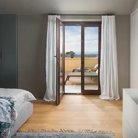 Colmo S Hidromasaznom Kadom