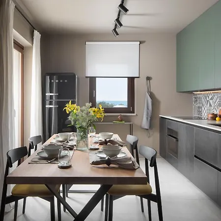 Colmo S Hidromasaznom Kadom Apartament Poreč